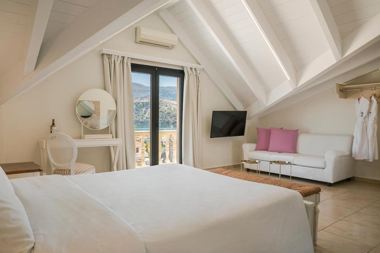 ארגוסטולי Alley Boutique Hotel And Spa מראה חיצוני תמונה