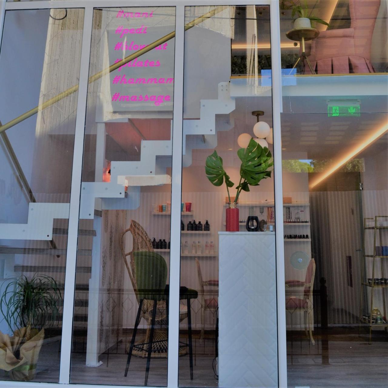 ארגוסטולי Alley Boutique Hotel And Spa מראה חיצוני תמונה
